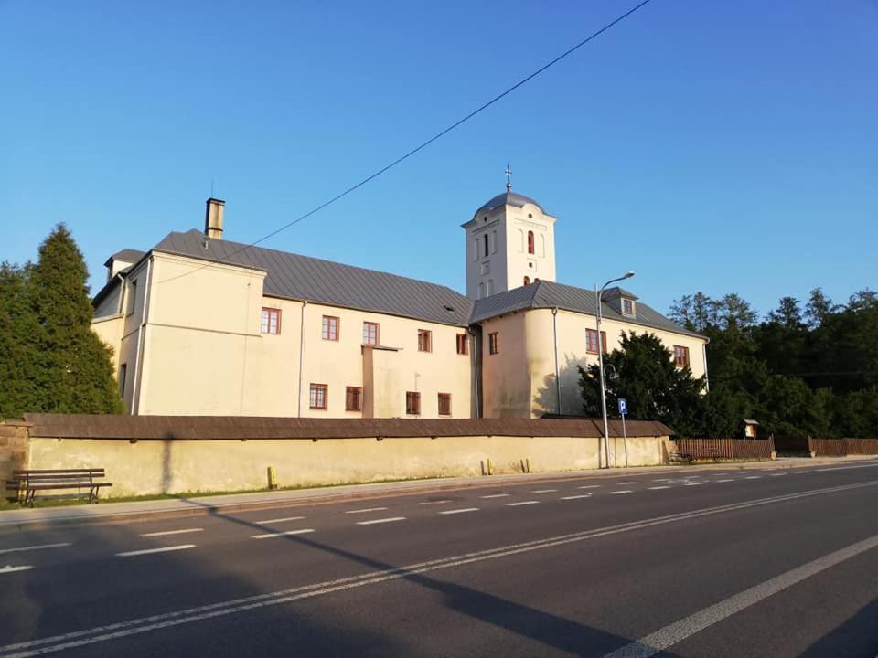 Appartement Agroturystka Na Polanie à Swieta Katarzyna  Extérieur photo
